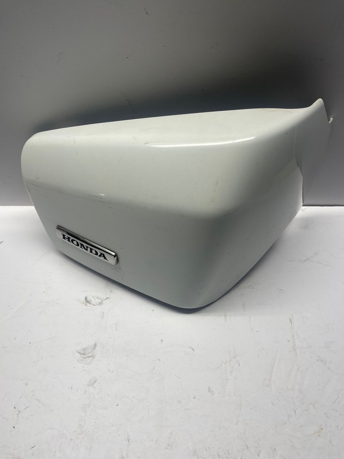 Right Side Cover 83510-MEG-0020--2006 Honda Shadow VT750