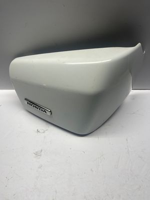 Right Side Cover 83510-MEG-0020--2006 Honda Shadow VT750