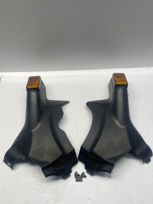 Front Neck Side Covers L & R 63600-MEG-000/63550-MEG-670--2006 Honda Shadow VT750