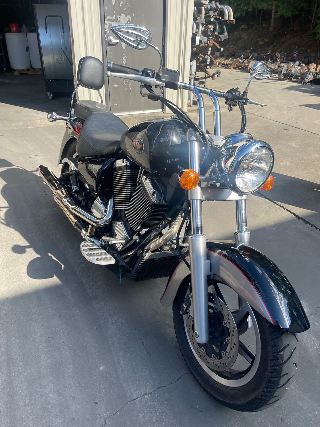 Complete Engine Motor --2000 Victory V92C