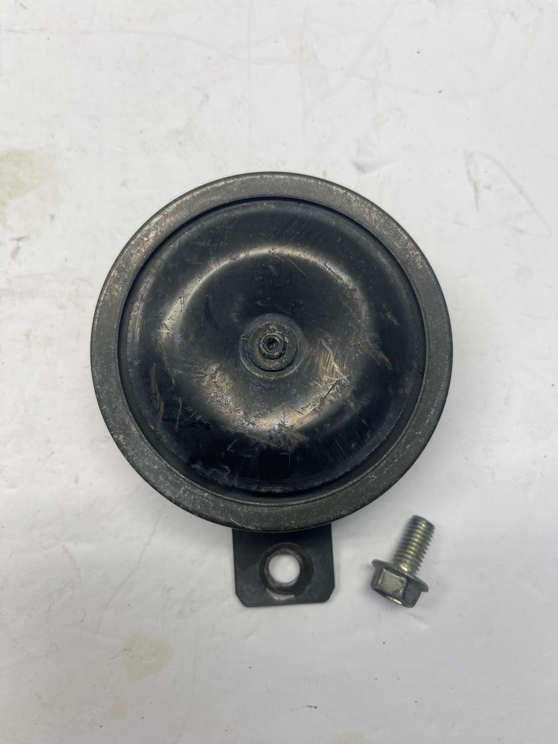 Horn 38120-MNO-008--1987 Honda Magna VF700C