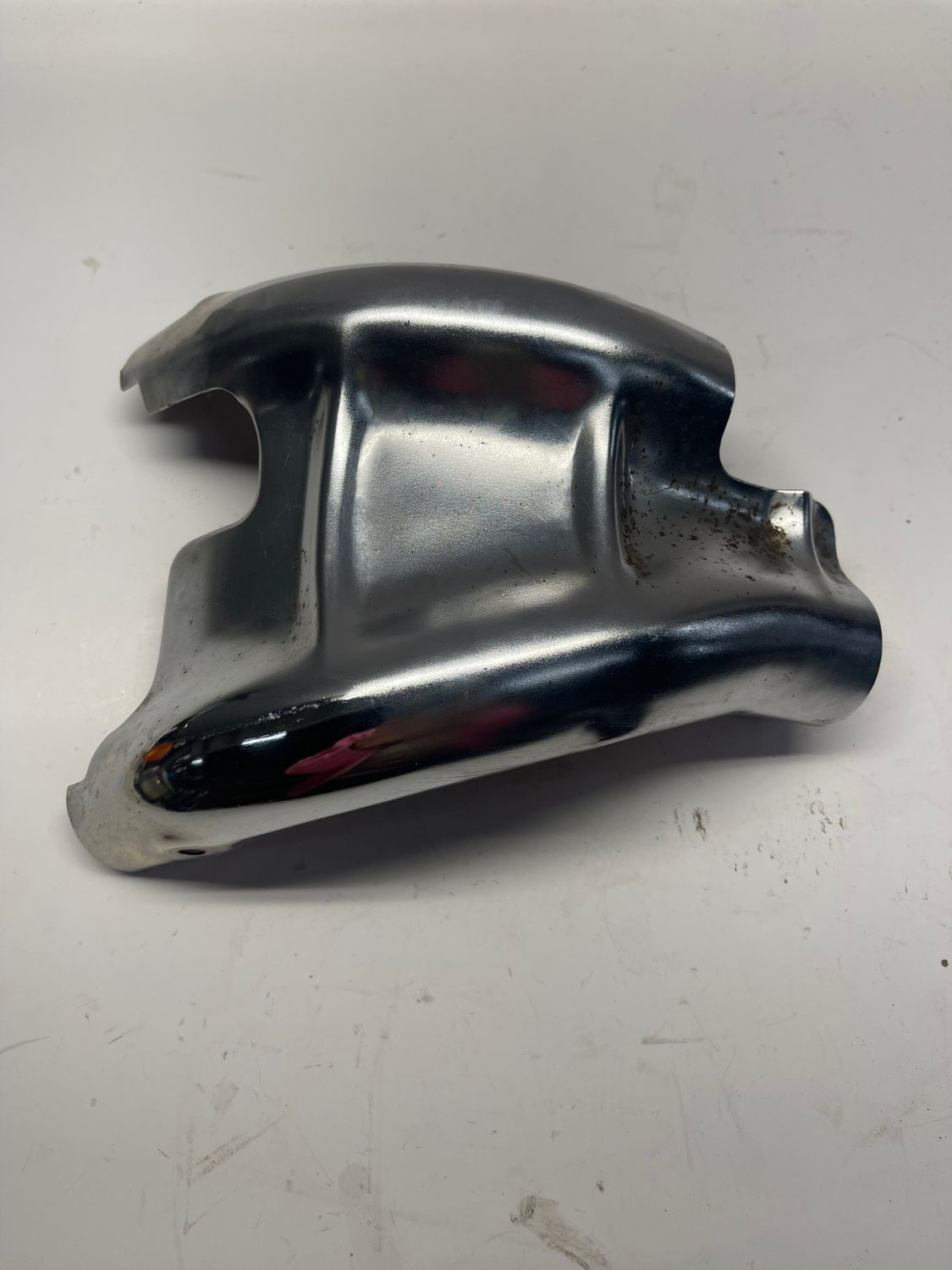 Exhaust Pipe Protector Heat Shield  18316-MNO-000--1987 Honda Magna VF700C