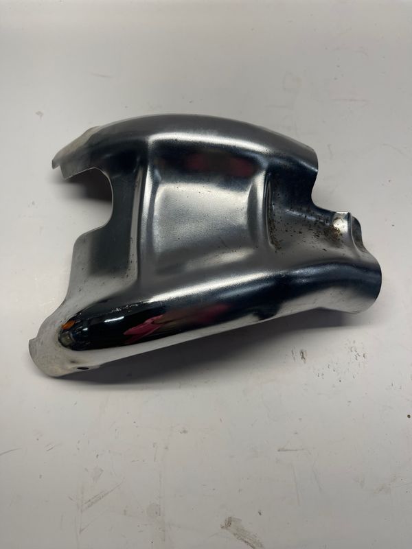 Exhaust Pipe Protector Heat Shield  18316-MNO-000--1987 Honda Magna VF700C