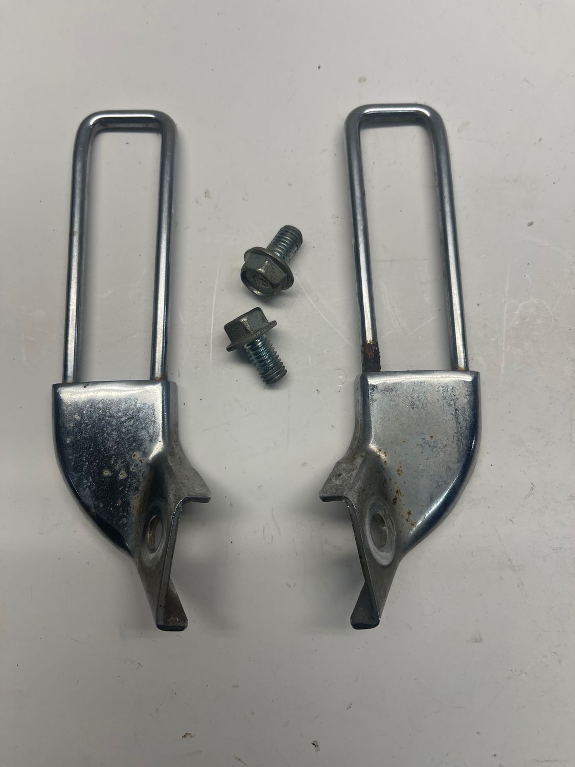 Foot Peg Guards 50716/50717-MNO-000--1987 Honda Magna VF700C
