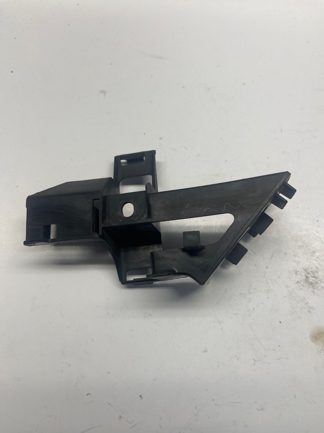 Electrical Wire Plate Guide Bracket 50326-MNO-000--1987 Honda Magna VF700C