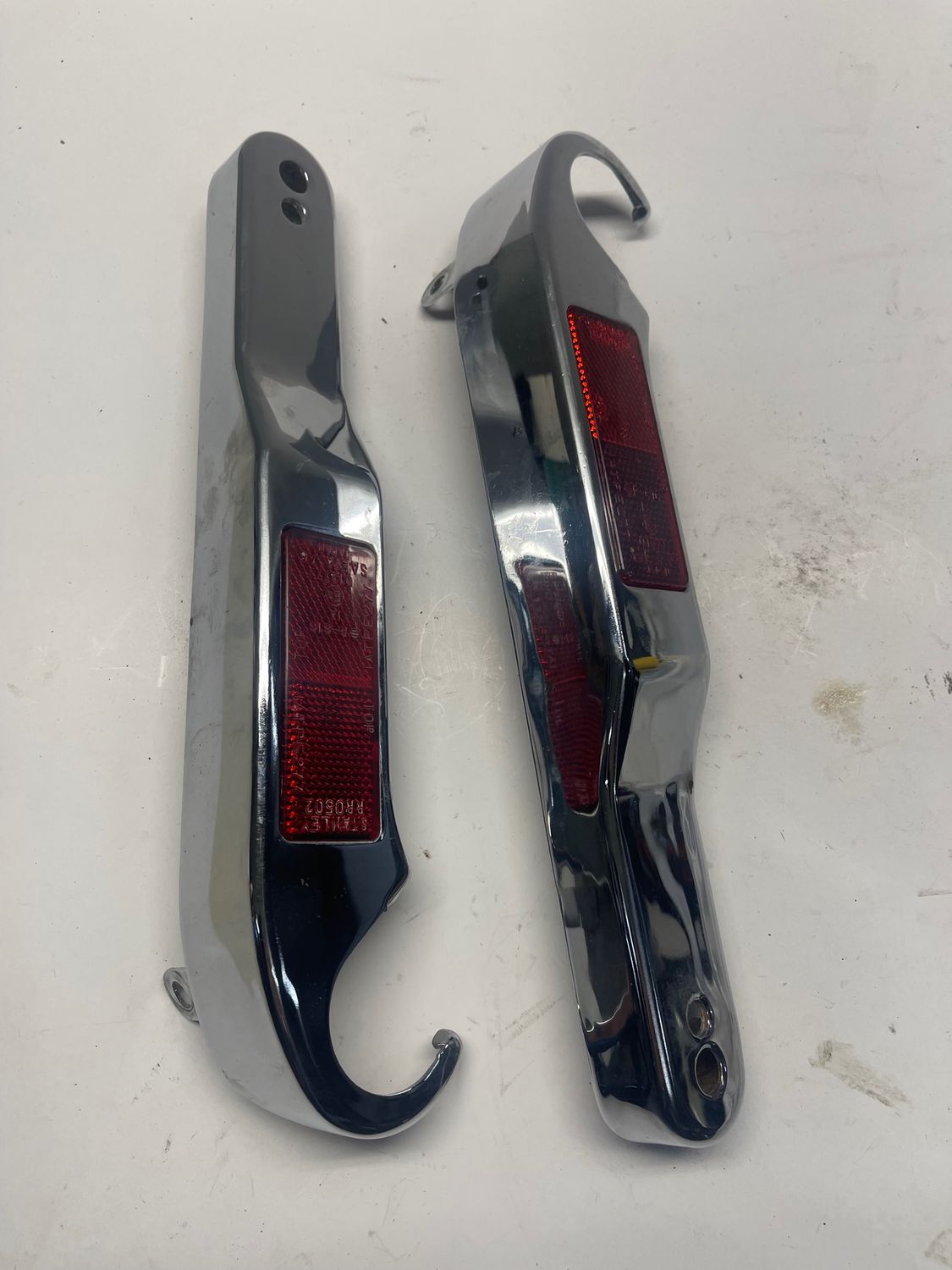 Grab Rails Chrome 77330/77340-MNO-000--1987 Honda Magna VF700C