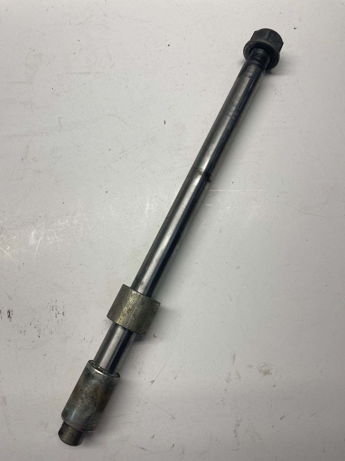 Rear Axle Bolt--1987 Honda Magna VF700C