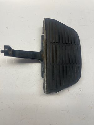 Left Passenger Floorboard with Mounting Bracket--2006 Harley-Davidson Road King