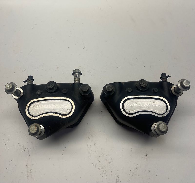 Front Brake Calipers Left & Right --2006 Harley-Davidson Road King