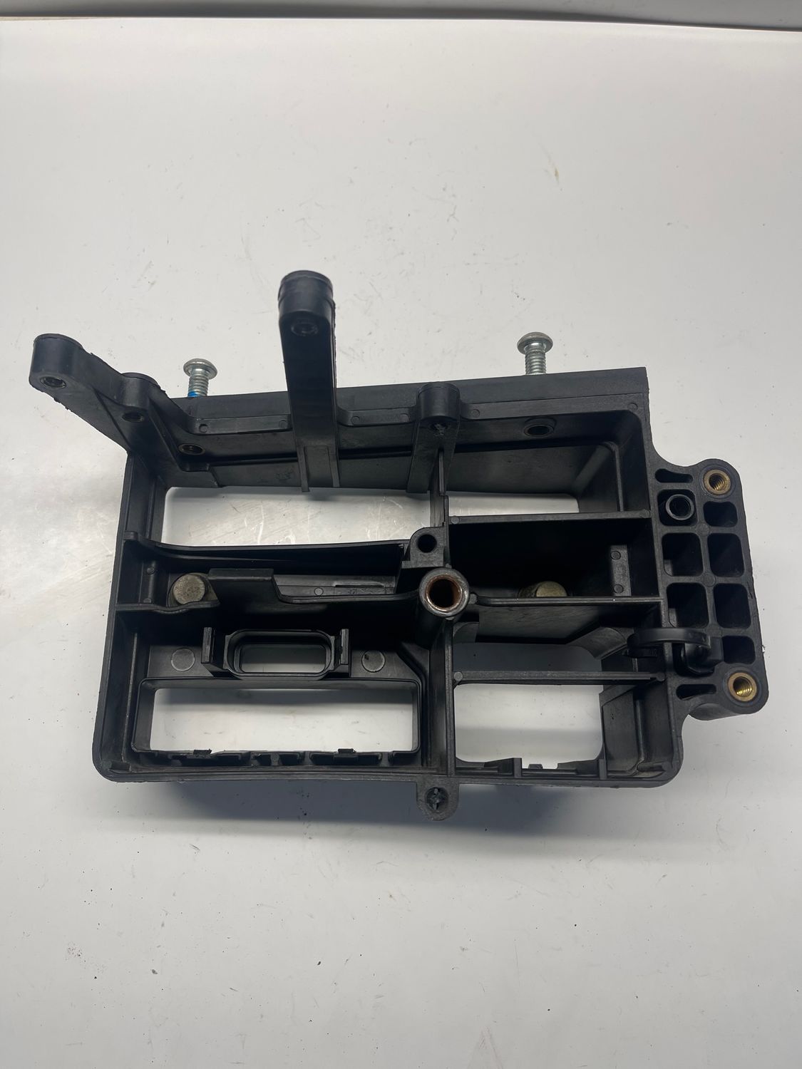 Electrical Caddy Bracket 70367-04--2010 Harley-Davidson Dyna Wide Glide FXDWG