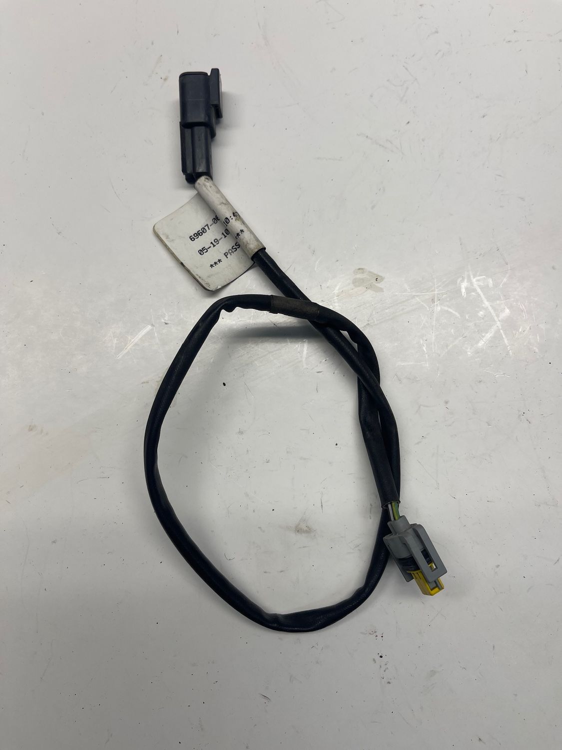 Air Intake Temperature Sensor Harness 69607-06--2010 Harley-Davidson Dyna Wide Glide FXDWG