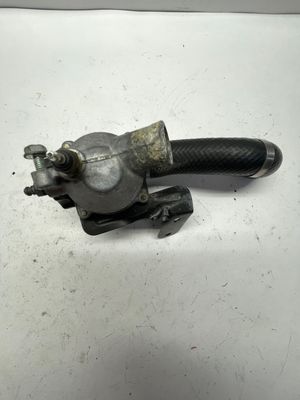 Water Thermostat Housing w/ Cap 16160-1117--2001 Kawasaki ZX1100 D