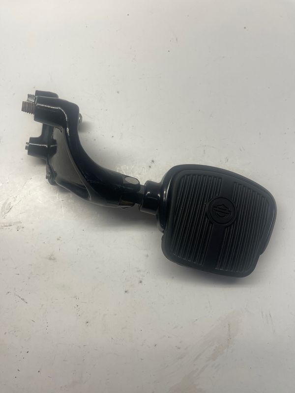 Right Passenger Foot Peg/Floorboard  2019 Harley Sportster XL883N
