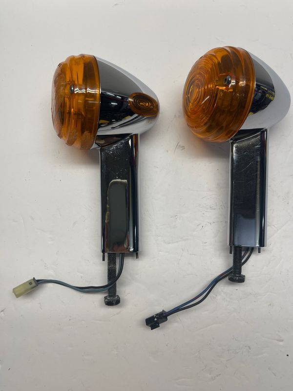 Rear Turn Signals 2433006--2000 Victory V92C