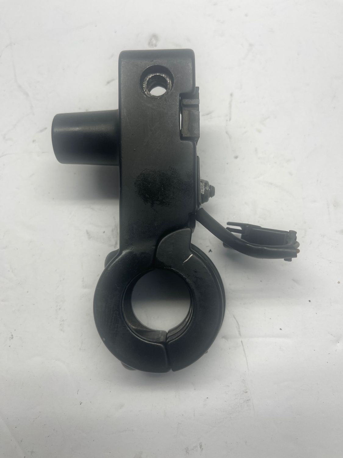 Clutch Perch 5131654--2000 Victory V92C
