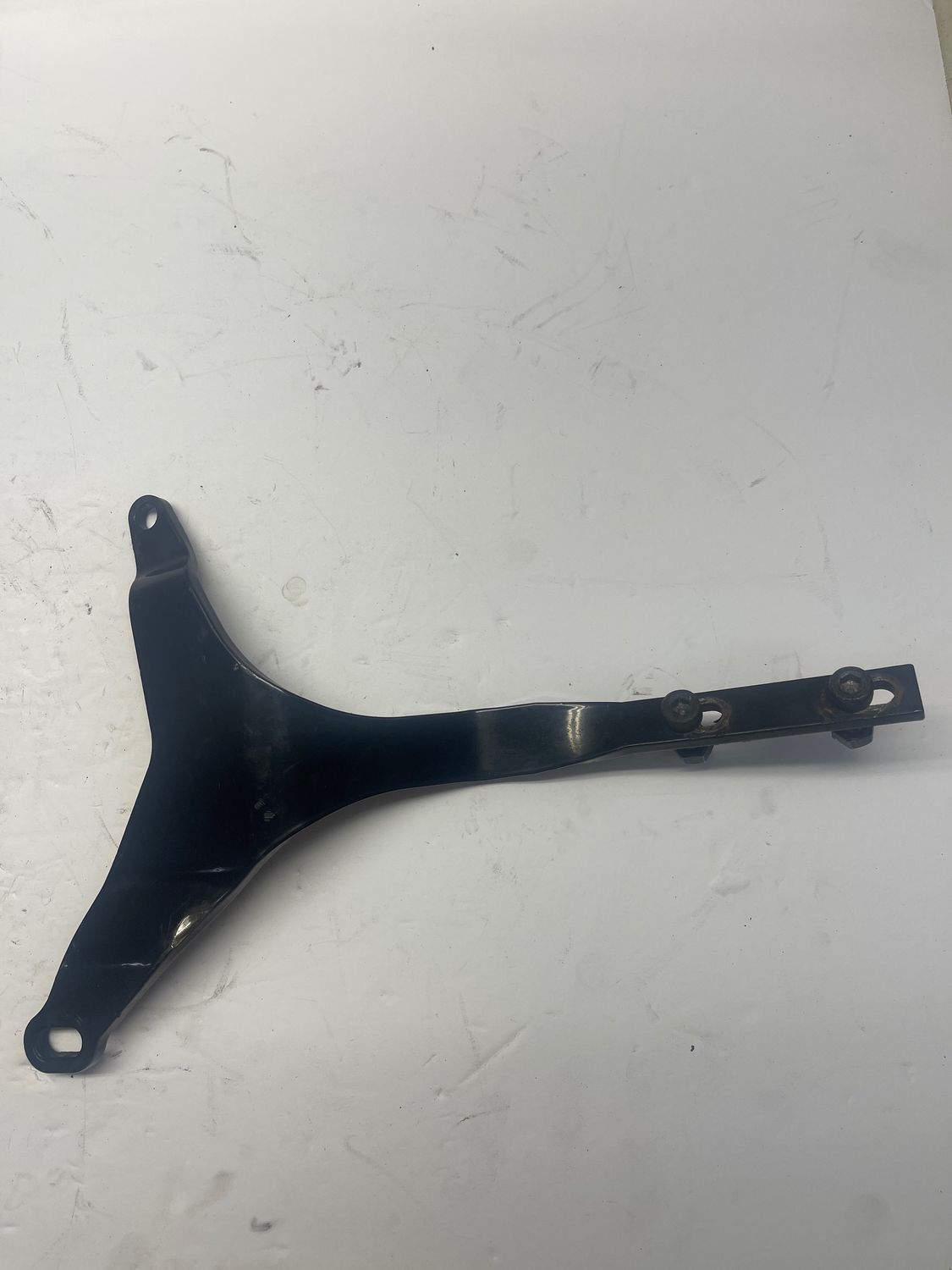 Exhaust Muffler Bracket 5243514-067--2000 Victory V92C