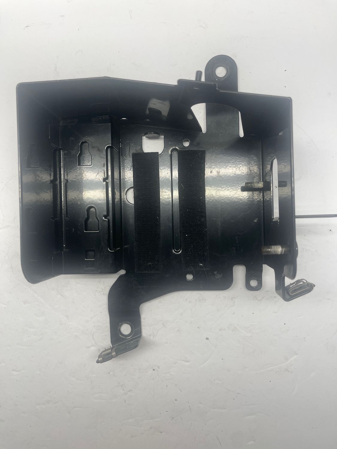 Electrical Tray Mount Bracket 1012965-067--2000 Victory V92C
