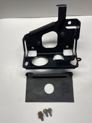 Battery Box w/ Pad 66194-98/66214-97--2000 Harley-Davidson Sportster XL1200
