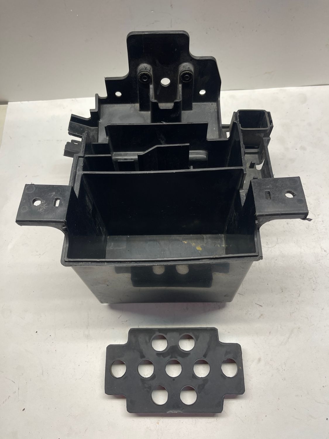 Battery Box w/ Rubber Damper Pad 32097-0021--2008 Kawasaki Vulcan VN900