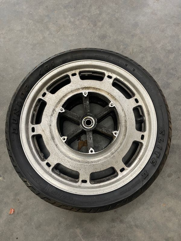 Front Rim  130/70  18-Tire is bad-1988 Honda Gold Wing GL1500