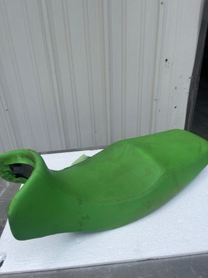 Seat--2001 Kawasaki ZX1100 D