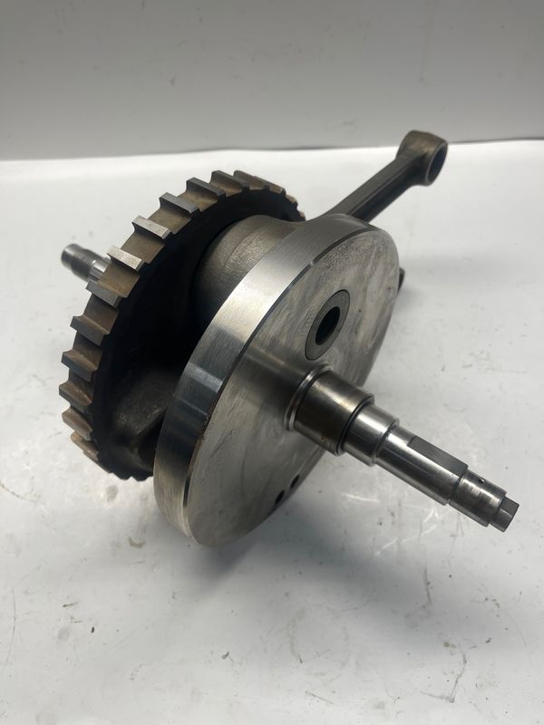 Engine Crankshaft 23940-99--2001 Harley-Davidson FLTR Road Glide