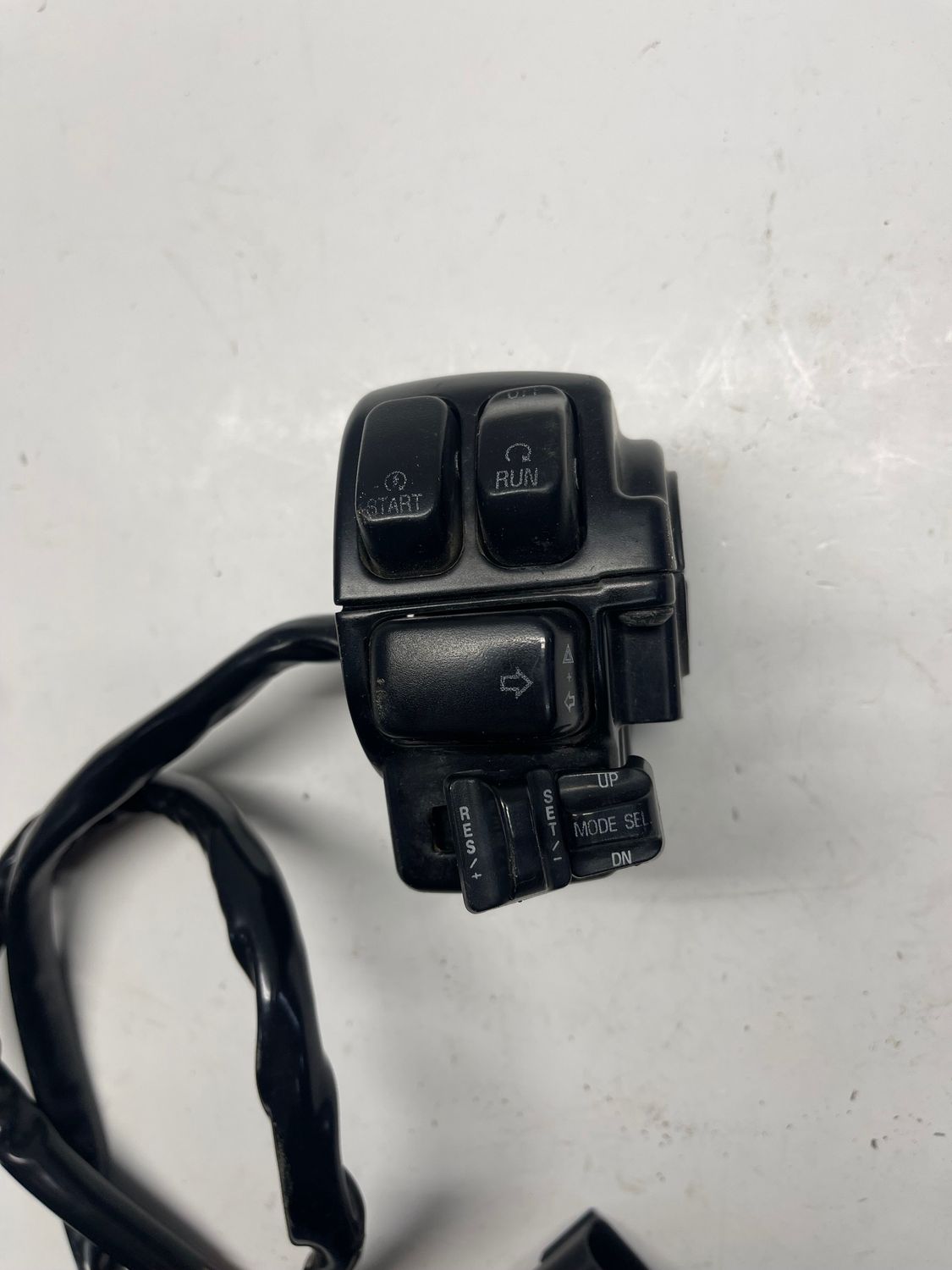 Left Handlebar Control Switch--2009 Harley-Davidson Ultra Classic Electra Glide