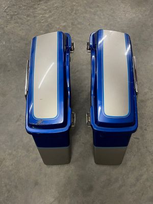 Saddlebags w/ Lids and Latches--2009 Harley-Davidson Ultra Classic Electra Glide
