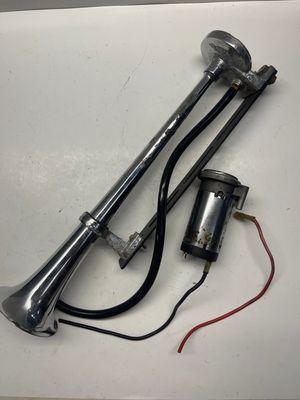 Air Horn Assembly--2009 Harley-Davidson Ultra Classic Electra Glide