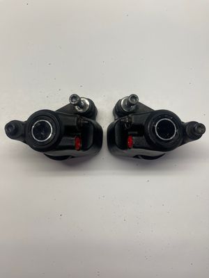 Front Brake Calipers 44046-84C/ 44023-83C -1997 Harley-Davidson Ultra Classic Electra Glide