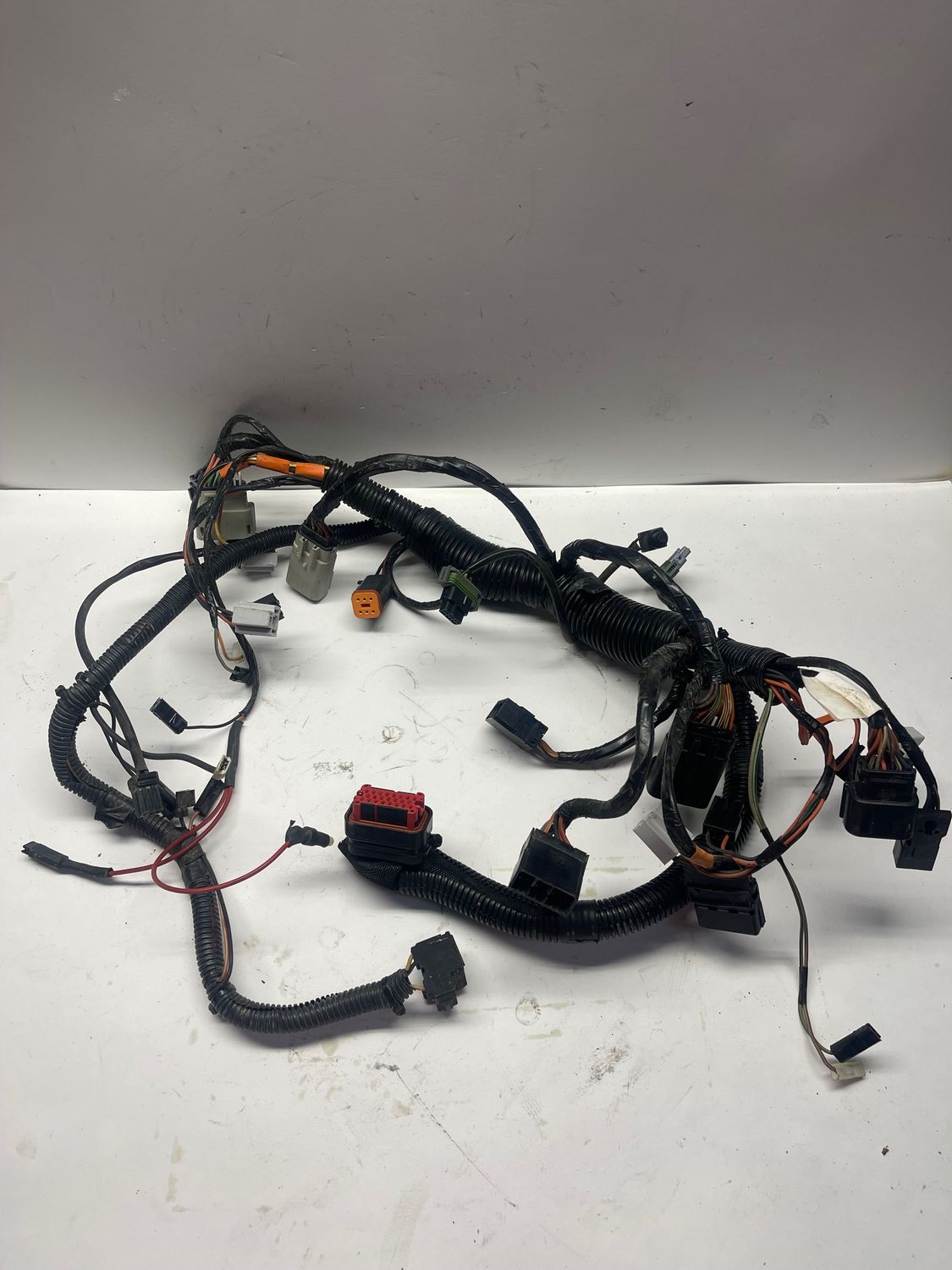 Front Fairing Wiring Harness 70232-08--2009 Harley-Davidson Ultra Classic Electra Glide