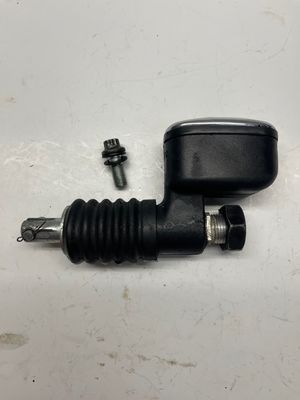 Rear Brake Master Cylinder--2007 Harley-Davidson Road King FLHPI