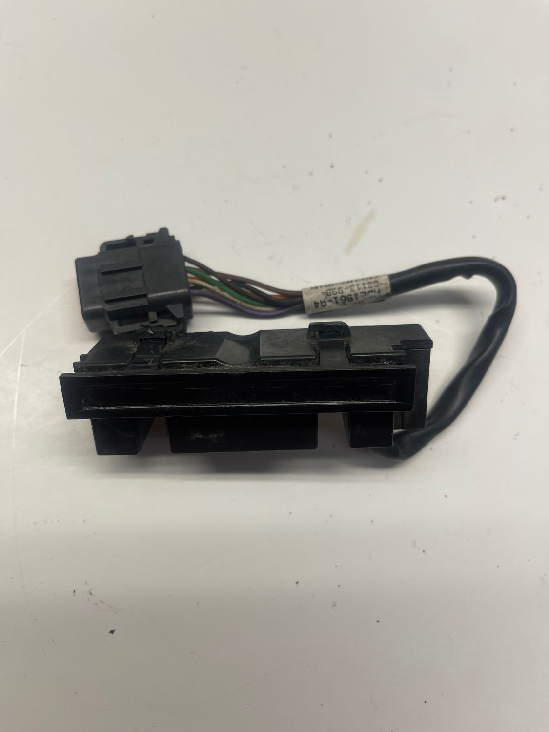 Dash Indicator Light Harness Assembly 68113-99B--2007 Harley-Davidson Road King FLHPI