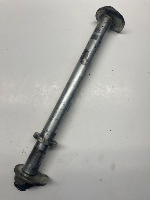 Rear Axle Bolt 41056-02--2009 Harley-Davidson Ultra Classic Electra Glide