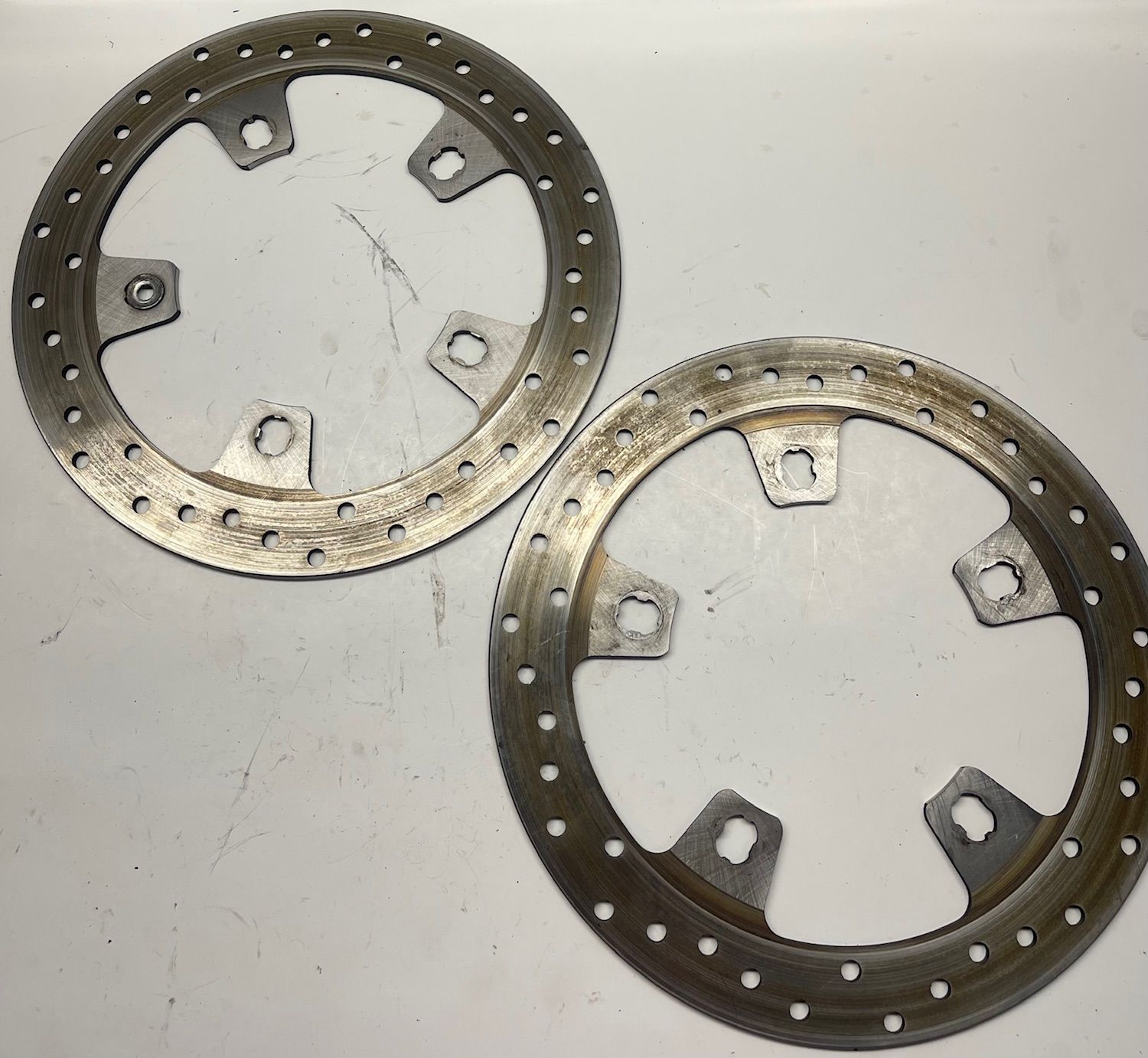 Front Brake Rotors 41808-08,41809-08--2007 Harley-Davidson Road King FLHPI