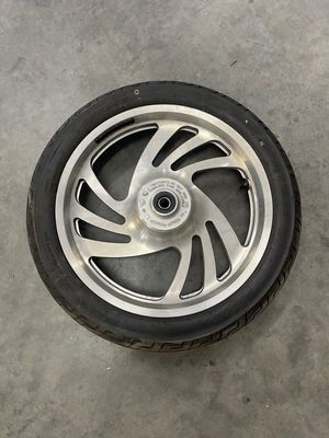 Front Rim 110/90 19 x 3--2007 Honda VTX 1300 C