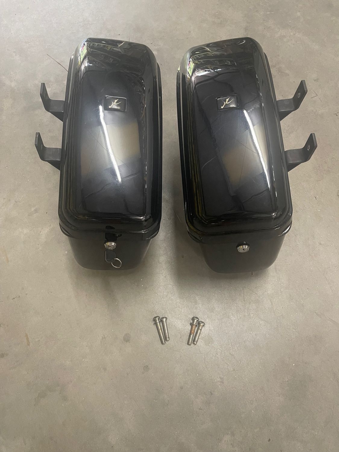 Saddlebags w/ Key--2007 Honda VTX 1300 C