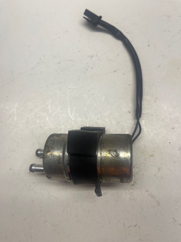 Fuel Pump 5KS-13907-00--2007 Yamaha V-Star XVS650AWR Classic