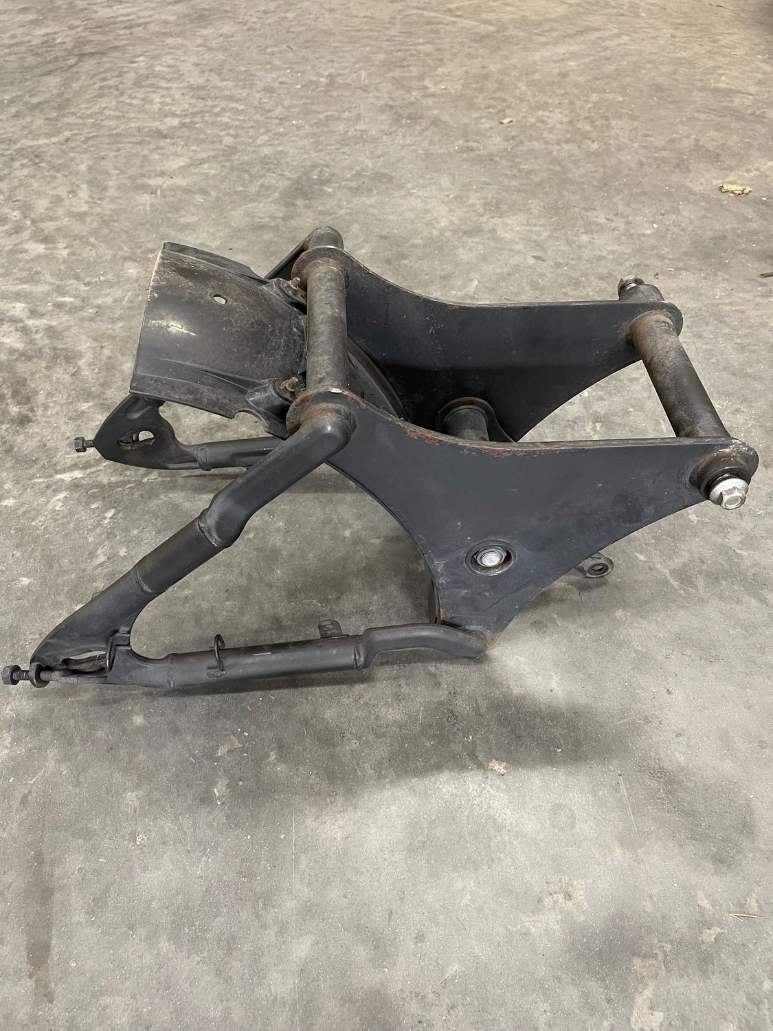 Swingarm--2008 Kawasaki Vulcan VN900