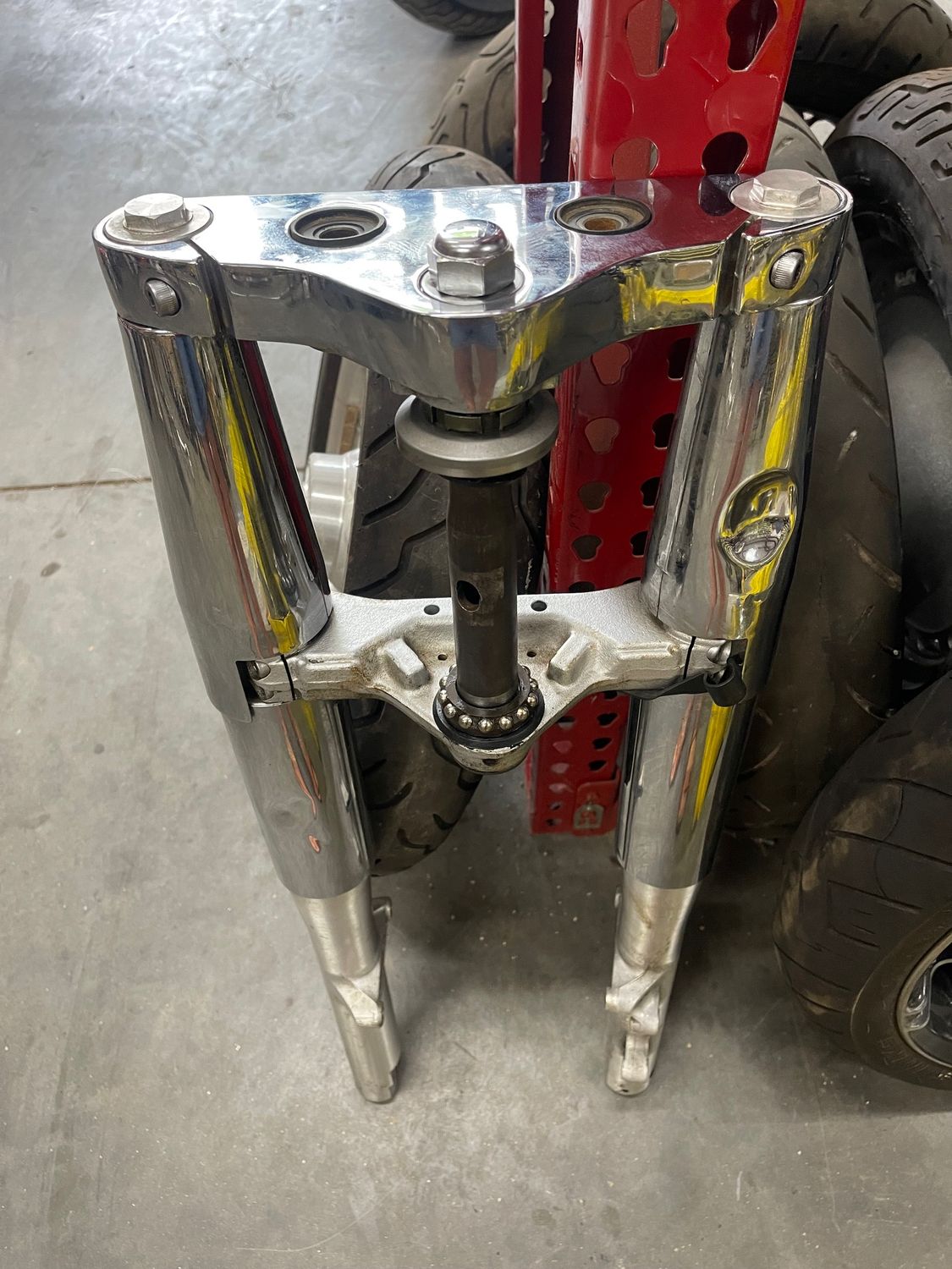 Front End Forks Triple Tree--2007 Yamaha V-Star XVS650AWR Classic