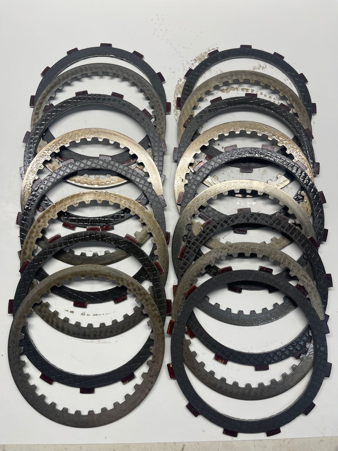 Clutch Pressure Friction Plates 37913-98,37932-98--2008 Harley-Davidson FLHP Road King Police Edition