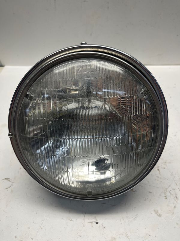 Headlight Assembly Lamp Bucket 33100-405-671--1978 Honda CB750K-750 Four