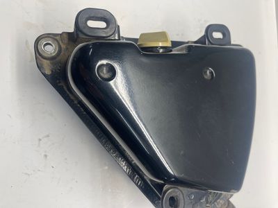 Oil Tank Reservoir w/ Dipstick 55100-392-000, 55105-392-000--1978 Honda CB750K-750 Four