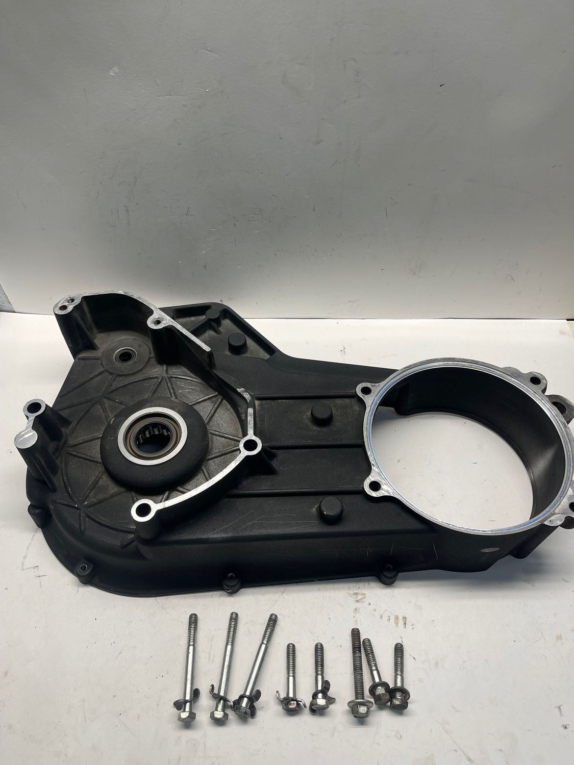 Inner Primary Housing Wrinkle Black  60432-01, 60677-01C--2005 Harley-Davidson Road King Custom FLHRSI-Parting Out