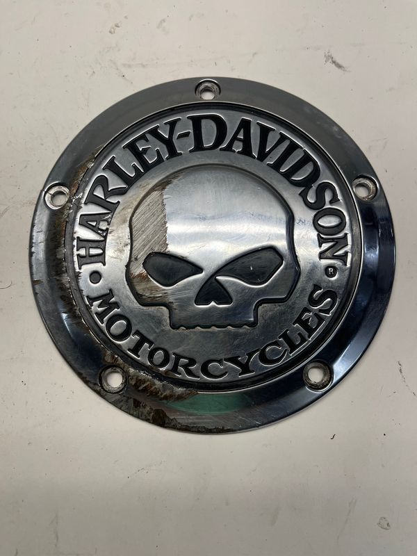 Derby Clutch Cover Willie G Scuffed--2005 Harley-Davidson Road King Custom FLHRSI-Parting Out