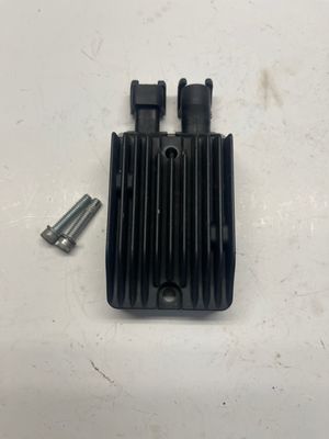 Voltage Regulator Rectifier 74700012--2020 Harley-Davidson Sportster XL883 Voltage Regulator Rectifier 74700012--2020 Harley-Davidson Sportster XL883