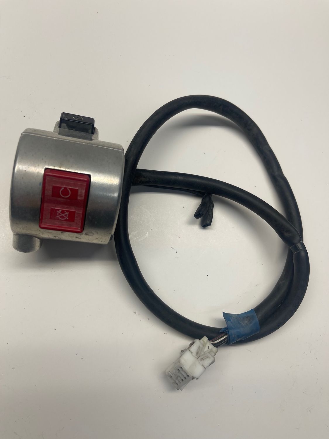 Right Handlebar Control Switch 35130-MFY-A01--2010 Honda VT1300CR Stateline