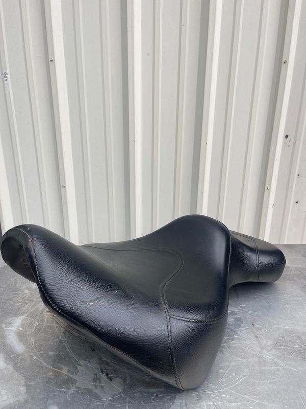 Driver Passenger Seat--1994 Harley-Davidson Heritage Softail Driver Passenger Seat--1994 Harley-Davidson Heritage Softail