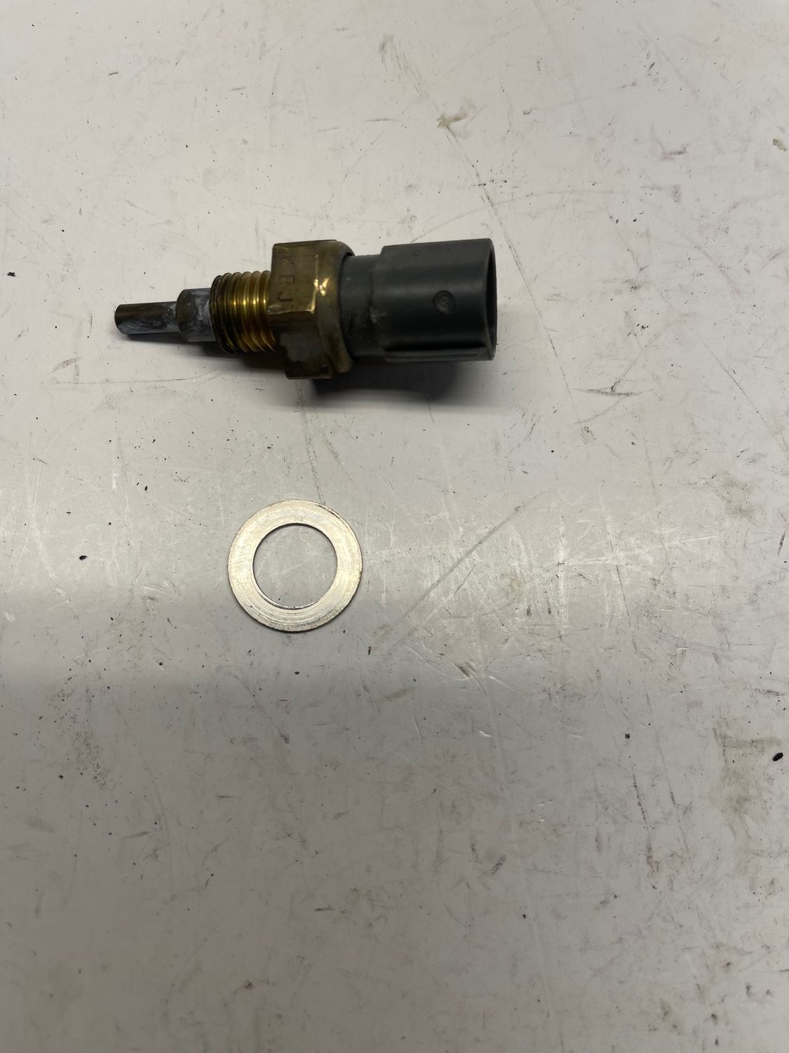 Water Temperature Sensor 37870-KRJ-901--2010 Honda VT1300CR Stateline