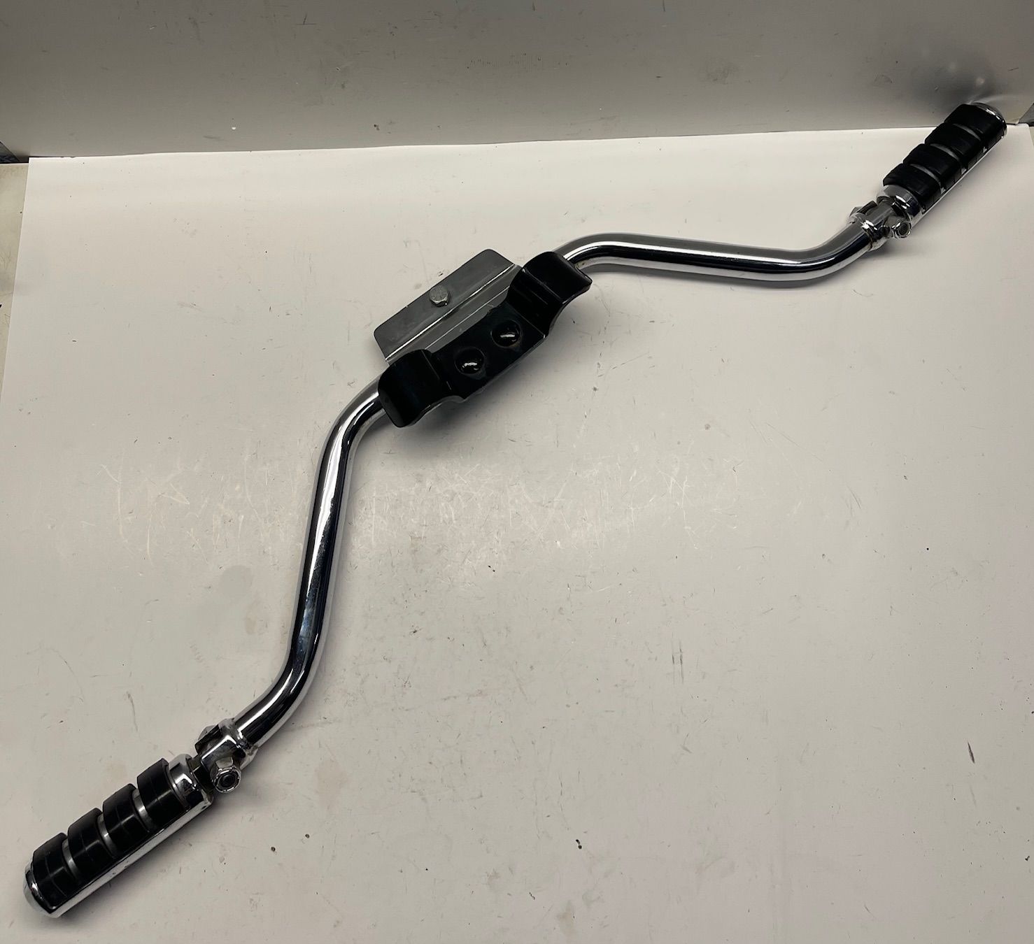 Highway Bar w/ Foot Pegs-V-Twin 27-0625--2004 Harley-Davidson Heritage Softail